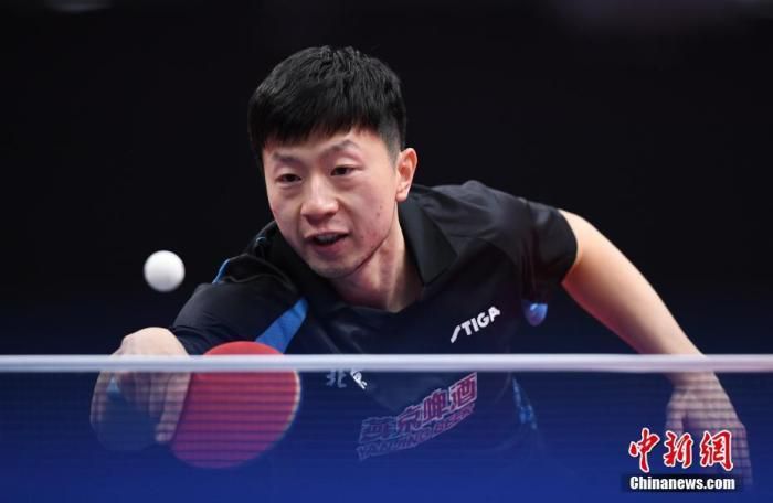 周杰伦看不懂英文 林书豪彩虹屁翻译引吴建豪吃醋 2019-04-11 4月10日，林书豪在Instagram发文感慨：“原本因为2年3度受伤，导致错过将近60场比赛，但靠着努力恢复，现在已完成了第9个赛季，忍不住想要感谢这段经历，也谢谢粉丝。